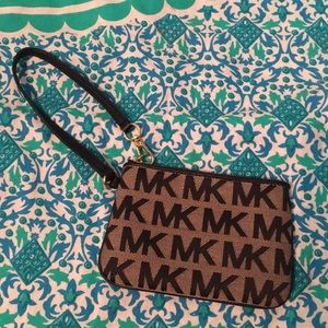 Michael Kors wristlet